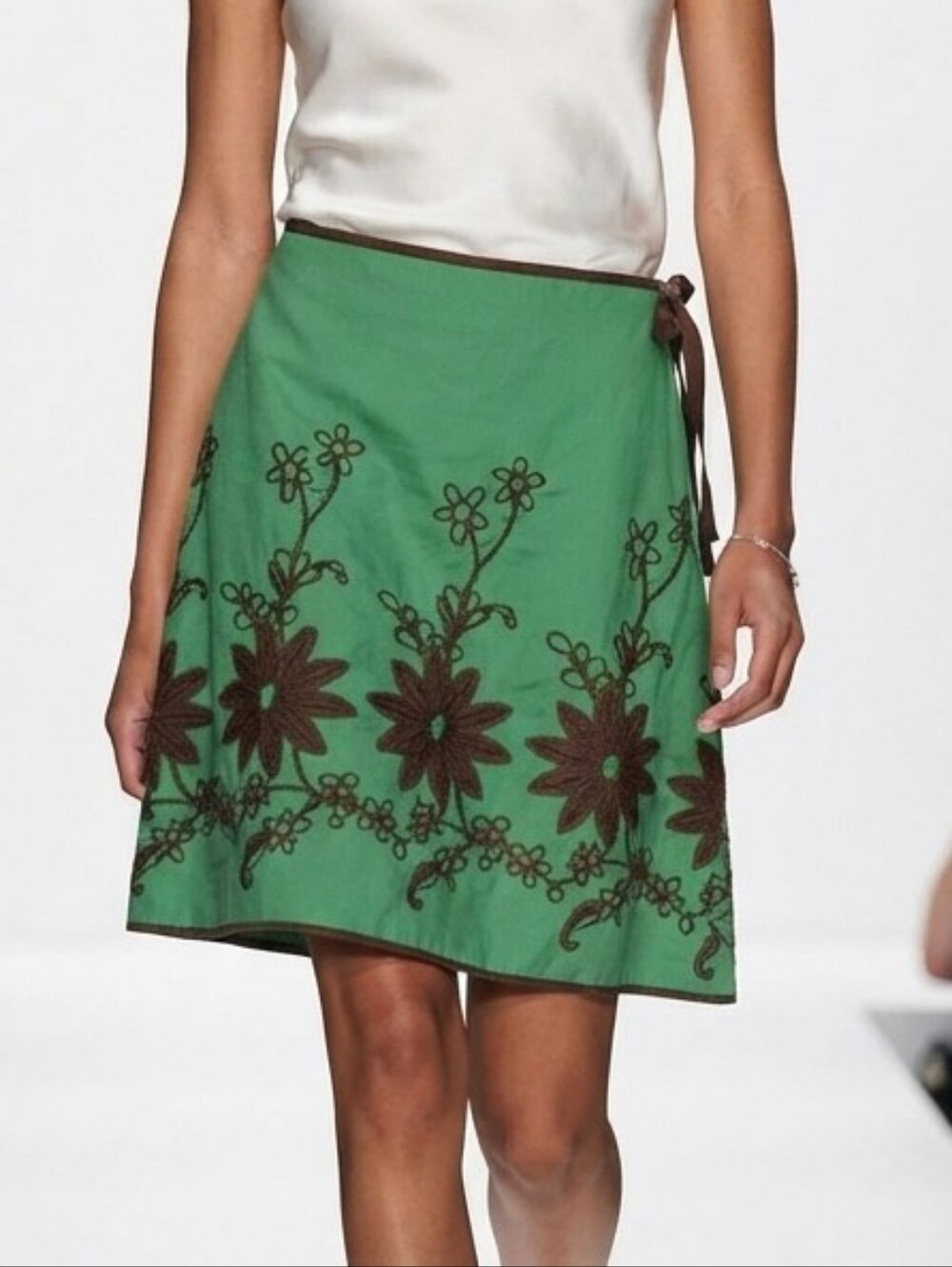 Max Studio 100% Cotton Green Floral Embroidered A-Line Skirt 6 Boho Cottagecore